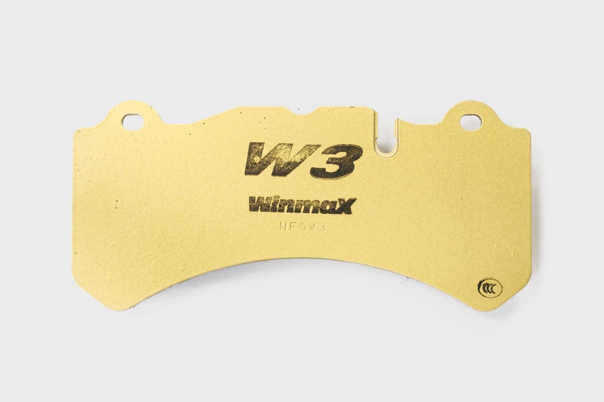 Тормозные колодки Winmax W3 1295 RCP132 Hammer H2 Toyota LC200 LX570 Brembo® GT6 kit pad # 07.9551.13 передние фото 1